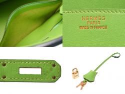 Hermes Apple Green Veau Gulliver Leather Gold Hardware Birkin 35 Bag