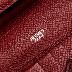 Pre Owned Hermès Red Leather Bearn Compact Wallet