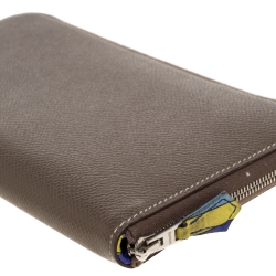 Pre Owned Hermes Etoupe Epsom Leather Azap Classic Wallet