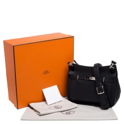 مملوكة مسبقًا حقيبة هيرمس "جيبسيري 28" إكسسوار بلاديوم جلد كليمينس سوداء