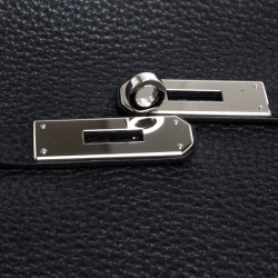 مملوكة مسبقًا حقيبة هيرمس "جيبسيري 28" إكسسوار بلاديوم جلد كليمينس سوداء