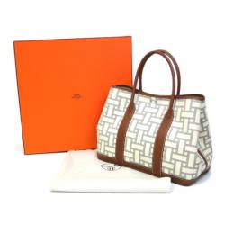 مملوكة مسبقًا Hermes Ivory and Brown Garden Party Tote