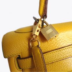 Hermes Kelly 32 Taurillon Clemence in Yellow