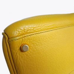 Hermes Kelly 32 Taurillon Clemence in Yellow