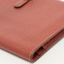Pre Owned Hermes Sanguine Taurillon Clemence Leather Dogon Wallet