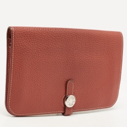 Pre Owned Hermes Sanguine Taurillon Clemence Leather Dogon Wallet