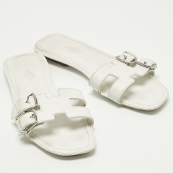 Pre Owned Hermes Oran Size 39 White Leather Flat Slide