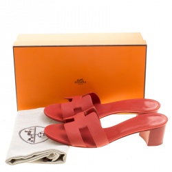 Pre Owned Hermes Orange Leather Oasis Slides Size 38.5