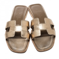 Hermes Metallic Bronze Leather Oran Flat Sandals Size 35