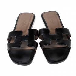 Pre Owned Hermes Black Leather Oran Slip On Slide Size 38.5