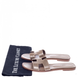 Pre Owned Hermes Brown Leather Oran Flat Slides Size 39