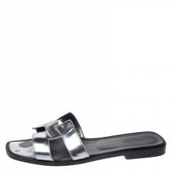 Hermes Metallic Silver Leather Oran Flat Slides Size 38.5