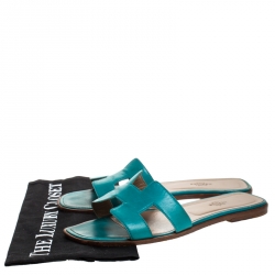 مملوكة مسبقًا Hermes Turquoise Leather Oran Slide Sandals Size 40