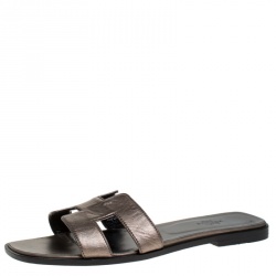 Hermes Metallic Grey Leather Oran Flat Slides 39