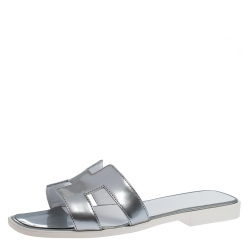 Hermes Silver Patent Leather Oran Slide Flats Size 36