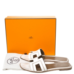 Pre Owned Hermes White Stitch Detail Leather Oran Slides Flats Size 41