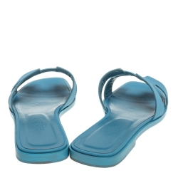 مملوكة مسبقًا Hermes Light Blue Leather Oran Flat Sandals Size 40