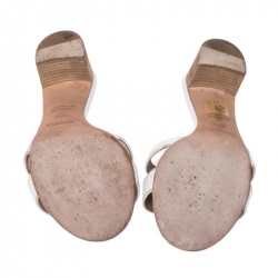 Pre Owned صندل سلايد هيرمس أوازيز جلد أبيض مقاس 37.5