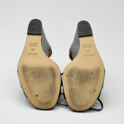 مملوكة مسبقًا Hermes Black Leather Wedges Size 37