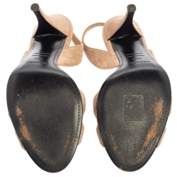 مملوكة مسبقًا صندل هيرمس سيور كاحل باودر كريستال نايت سويدى بيج مقاس 39.5