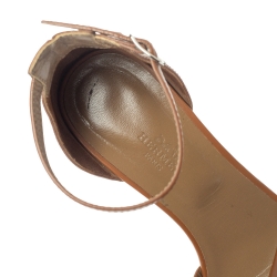 مملوكة مسبقًا صندل هيرمس ليغند جلد بني كعب روكي مقاس 39