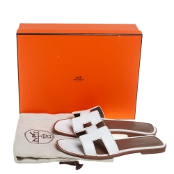 Pre Owned Hermes White Leather Oran Flat Slides Size 37