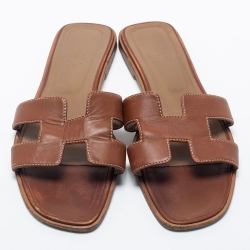 Pre Owned Hermes Brown Leather Oran Flat Slides Size 41.5