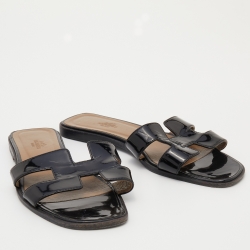 Hermès Black Patent Leather Oran Flat Slides Size 38.5