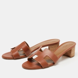 Pre Owned Hermes Brown Leather Oasis Slide Sandals Size 38