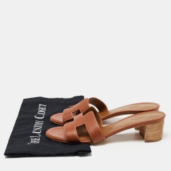 Pre Owned Hermes Brown Leather Oasis Slide Sandals Size 38