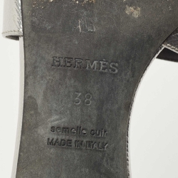 مملوكة مسبقًا Hermes Silver Leather Oasis Slide Sandals Size 38