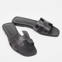 Hermes Black Leather Oran Flat Slides Size 36.5