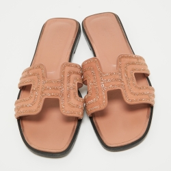 مملوكة مسبقًا Hermes Peach Pink Suede Crystal Embellished Oran Flat Slides Size 39