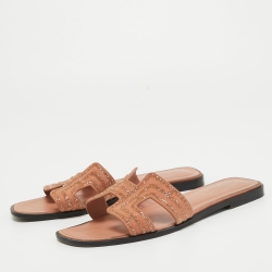 مملوكة مسبقًا Hermes Peach Pink Suede Crystal Embellished Oran Flat Slides Size 39