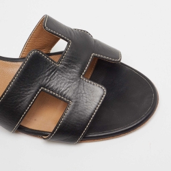 Pre Owned Hermes Black Leather  Oasis Slide Sandals Size 39