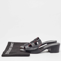 مملوكة مسبقًا Hermes Black Leather Mona Sandals Size 36.5