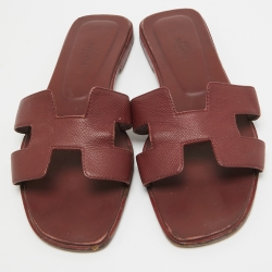 مملوكة مسبقًا Hermes Burgundy Leather Oran Flat Slides Size 38