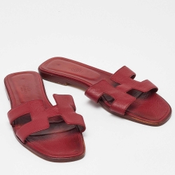 Pre Owned Hermes Red Leather Oran Flat Sandals Size 39