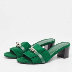 مملوكة مسبقًا Hermes Green Suede Gigi Slide Sandals Size 39