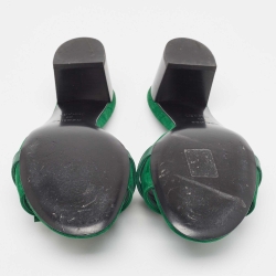 مملوكة مسبقًا Hermes Green Suede Gigi Slide Sandals Size 39