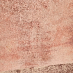 مملوكة مسبقًا Hermès Metallic Pink Leather Oran Flat Slides Size 39.5 