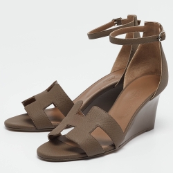 مملوكة مسبقًا صندل هيرمس نعل روكى سير كاحل ليجند جلد بنى مقاس 38