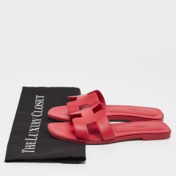 Pre Owned Hermès Pink Leather Oran Flat Slides Size 36