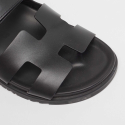 Pre Owned Hermes Black Leather Chypre Sandals Size 40