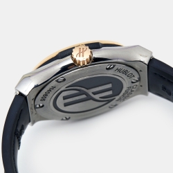 Hublot Black 18K Rose Gold Titanium Rubber Classic Fusion 581.NO.1181.RX Women's Wristwatch 33 mm