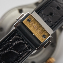 Hublot Black 18K Rose Gold Titanium Rubber Classic Fusion 581.NO.1181.RX Women's Wristwatch 33 mm