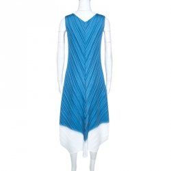 Pre Owned Issey Miyake Blue Creme Diagonal Pleated Sleeveless Dress S
