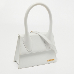 Pre Owned Jacquemus White Leather Le Grand Chiquito Top Handle Bag