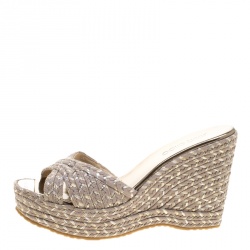 مملوكة مسبقًا صندل سلايد جيمي تشو برفيوم جلد ثعبان أصفر كعب روكي مقاس 36