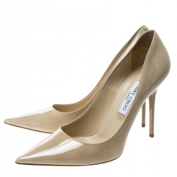 Pre Owned حذاء كعب عالي جيمي تشو مقدمة مدببة ابل جلد لامع بيج مقاس 41